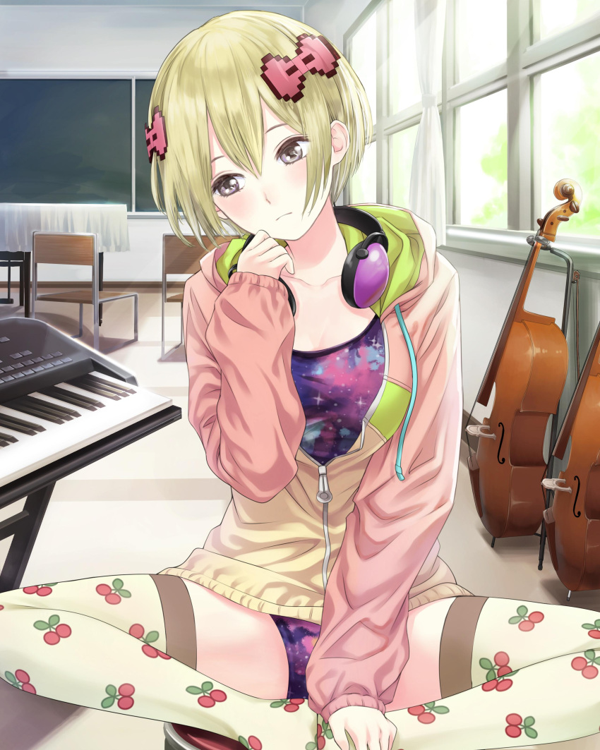 1girl absurdres blonde_hair bow brown_eyes classroom feet feet_together hair_bow hands_on_feet headphones headphones_around_neck highres indoors instrument jacket kishida_mel long_sleeves looking_at_viewer motoyo_rokuma no_shoes official_art piano school_fanfare short_hair sitting solo swimsuit swimsuit_under_clothes thigh-highs violin
