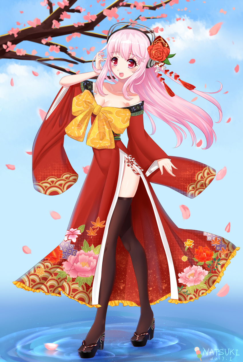 1girl absurdres blush breasts cleavage floral_print flower geta hair_flower hair_ornament headphones highres japanese_clothes kimono large_breasts long_hair long_sleeves looking_at_viewer natsuki_(pixiv16782072) new_year nitroplus obi off_shoulder open_mouth pink_hair red_eyes sash smile solo super_sonico thigh-highs wide_sleeves yukata