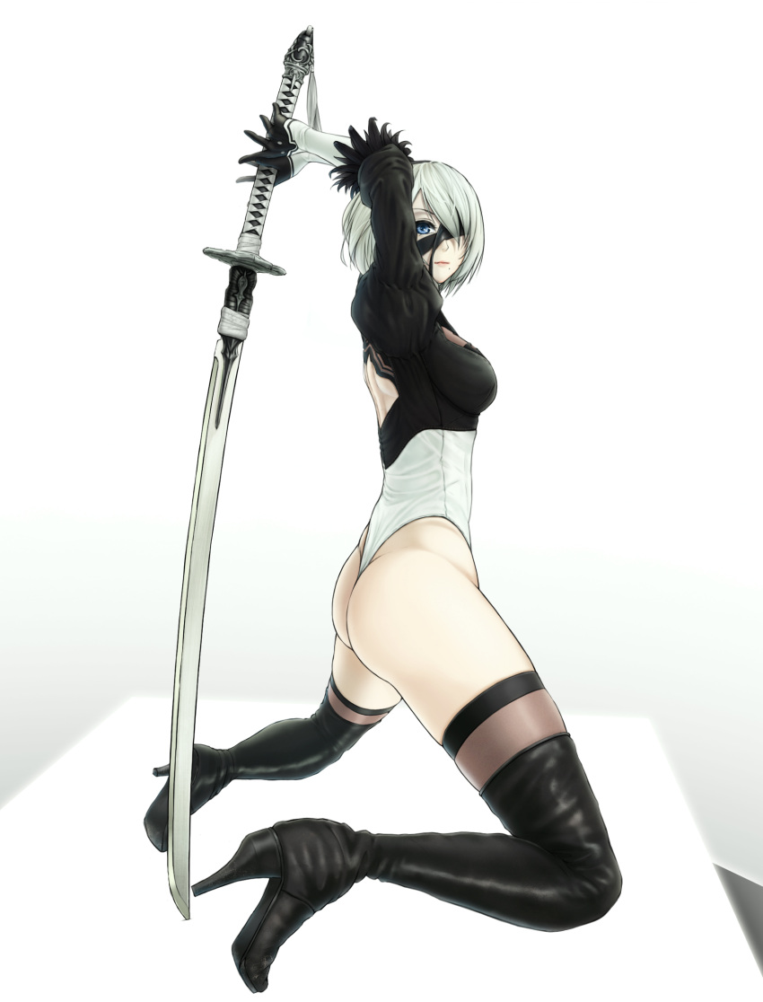 1girl ass blindfold blindfold_slip blue_eyes boots highleg highleg_leotard highres kneeling leotard looking_at_viewer mole mole_under_mouth nier_(series) nier_automata satou_(gazelle) silver_hair solo sword thigh-highs thigh_boots weapon yorha_no._2_type_b