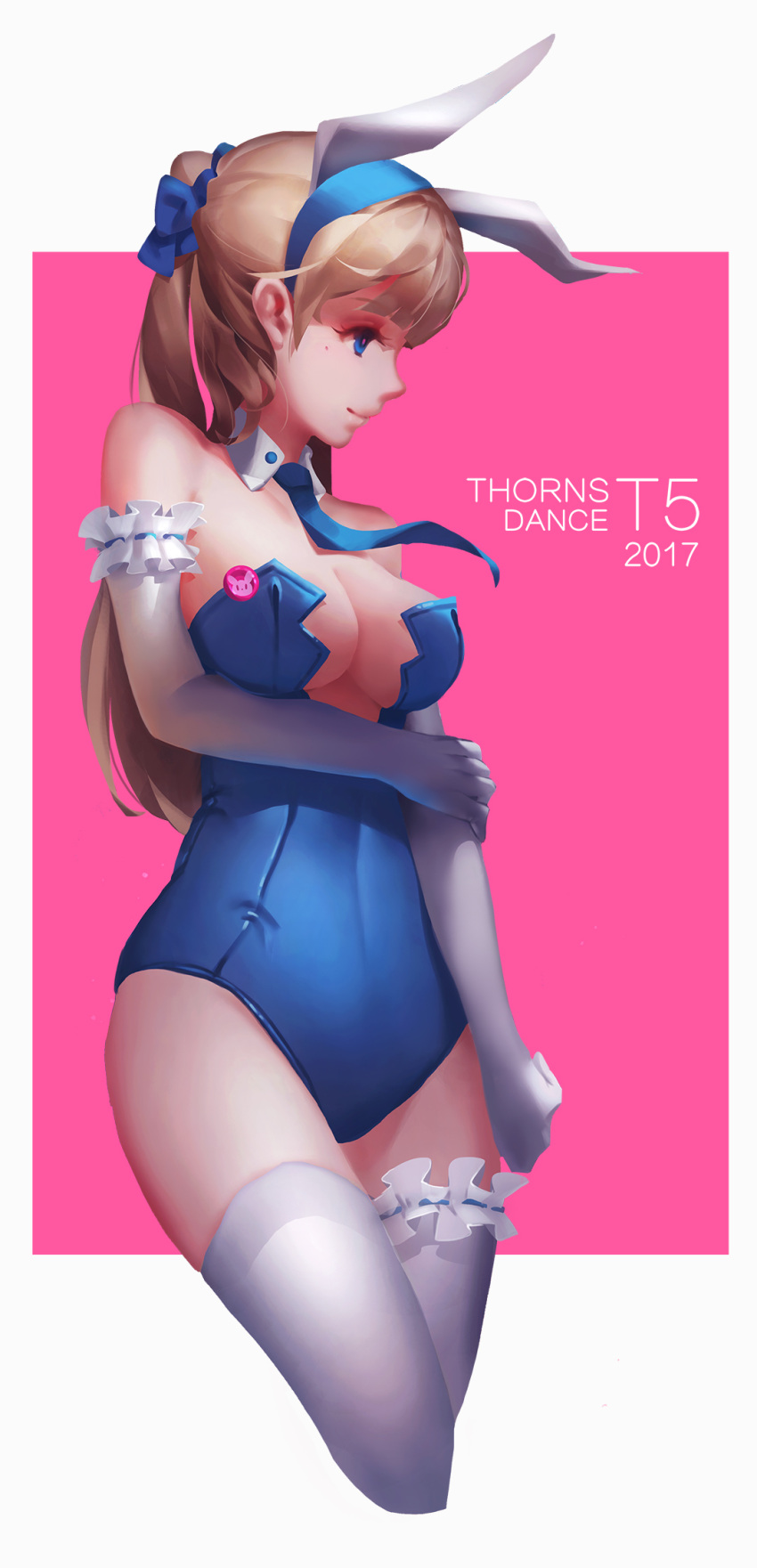 1girl 2017 animal_ears arm_garter badge bangs bare_shoulders blonde_hair blue_bow blue_eyes blue_leotard blue_necktie blunt_bangs bow breasts brown_hair bunny_girl bunnysuit cleavage closed_mouth collarbone covered_navel cowboy_shot cropped_legs dated detached_collar elbow_gloves fake_animal_ears garters gloves hair_bow highres holding_arm ibara_dance large_breasts legs_together leotard long_hair looking_away mole mole_under_eye necktie original ponytail profile rabbit_ears skin_tight smile solo strapless strapless_leotard thigh-highs under_boob white_gloves white_legwear wrist_cuffs