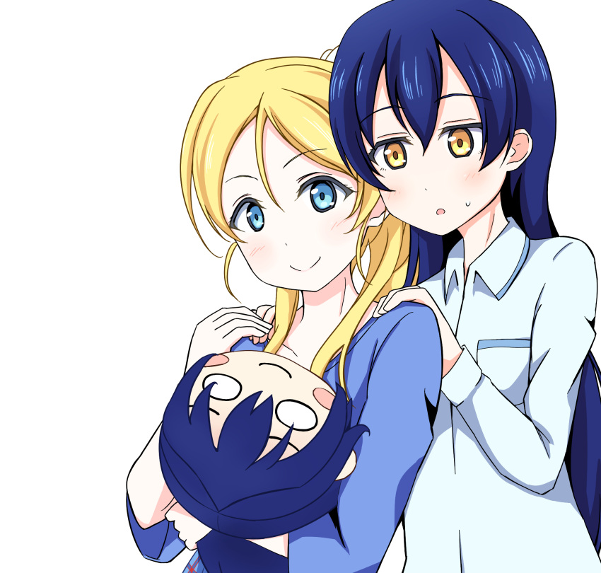 2girls ayase_eli blonde_hair blue_eyes blue_hair blush character_doll commentary_request denshinbashira_(bashirajio!) eyebrows_visible_through_hair hair_between_eyes highres holding_doll long_hair long_sleeves love_live! love_live!_school_idol_project multiple_girls nesoberi ponytail scrunchie simple_background smile sonoda_umi sweatdrop upper_body white_background yellow_eyes