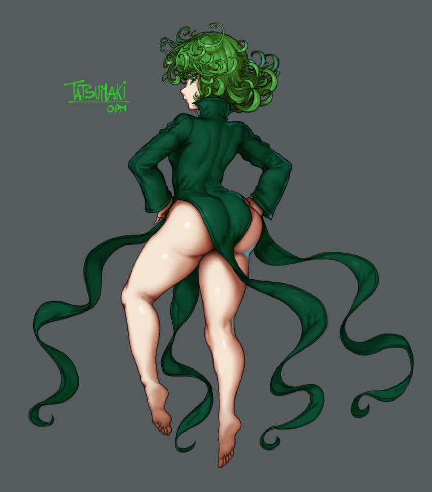 1girl ass barefoot character_name curly_hair gluteal_fold green_eyes green_hair grey_background hands_on_hips highres huge_ass legs looking_at_viewer one-punch_man pout short_hair simple_background solo tatsumaki the_golden_smurf thick_thighs thighs