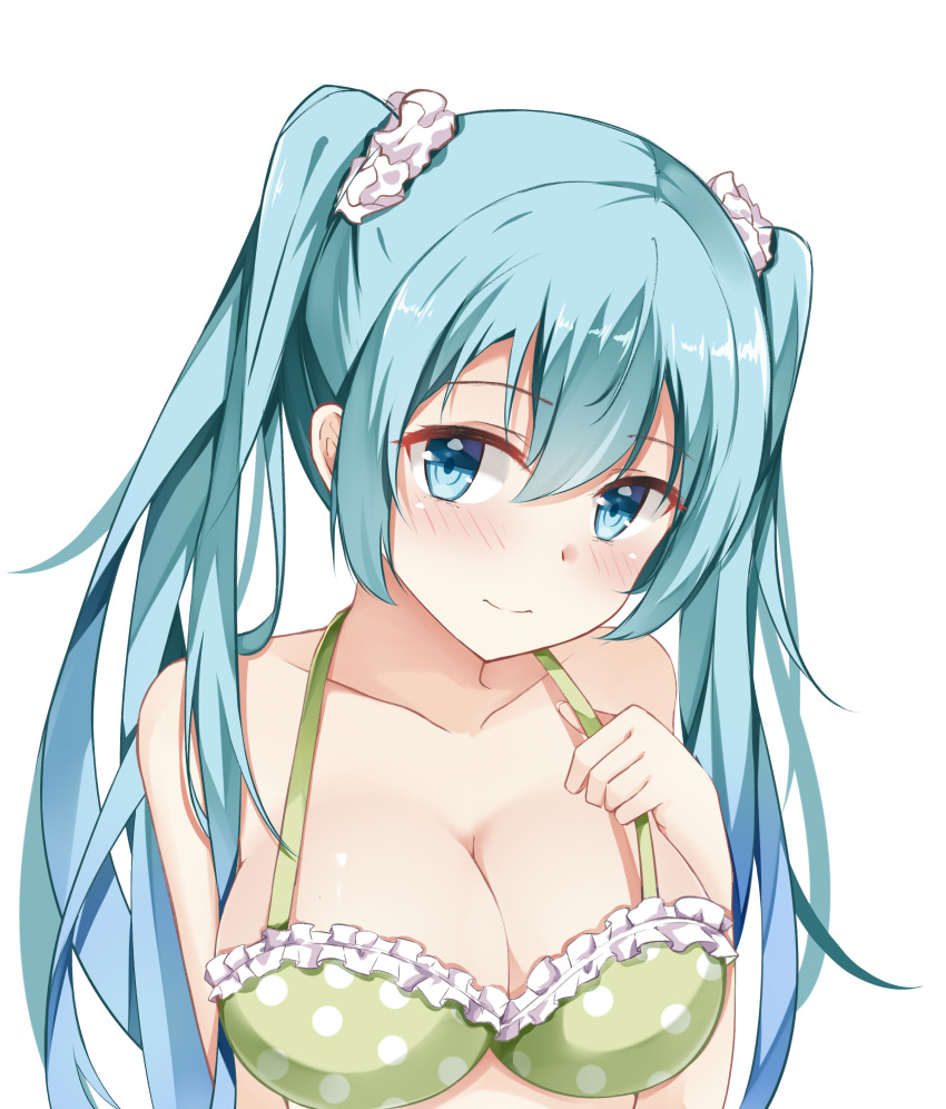 1girl absurdres aqua_eyes aqua_hair bantian_yindang blush breasts cleavage hatsune_miku highres long_hair medium_breasts scrunchie simple_background solo twintails upper_body vocaloid white_background