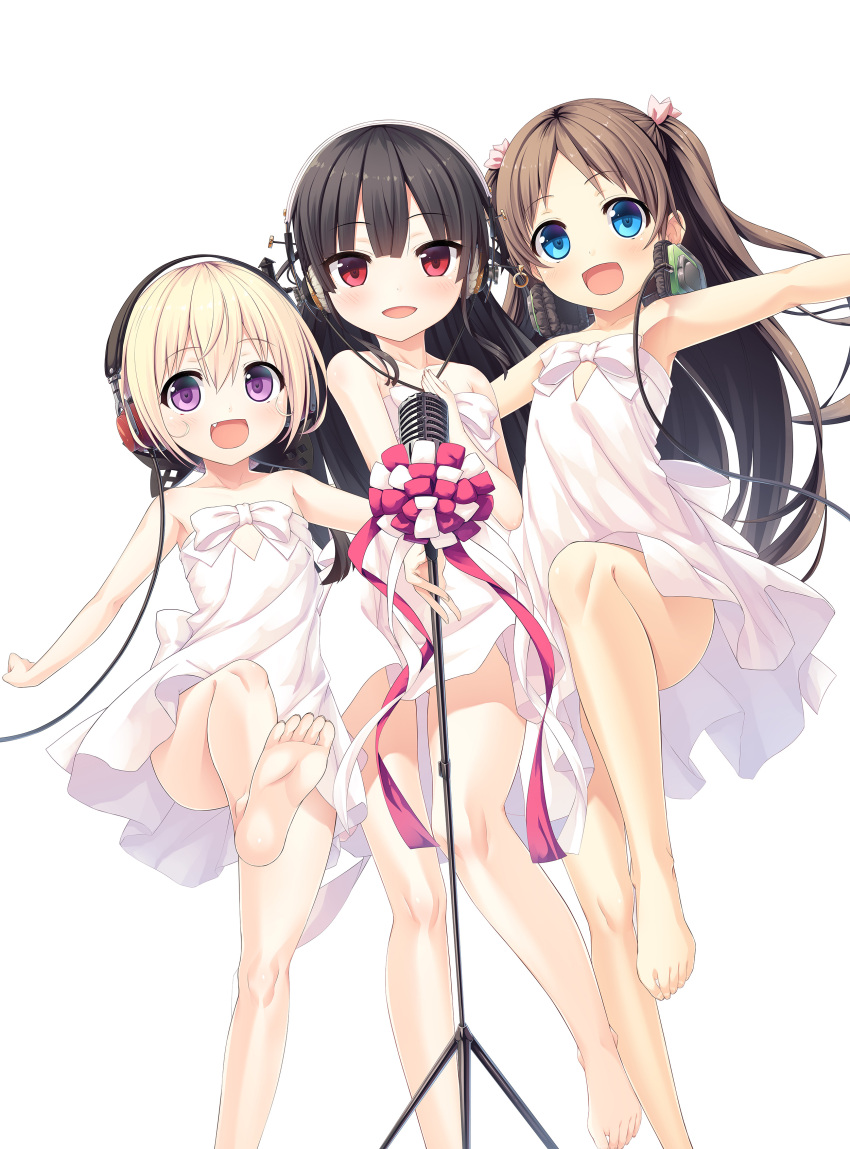 3girls :d absurdres armpits bangs bare_legs bare_shoulders barefoot black_bow black_hair blue_eyes blunt_bangs blush bow brown_hair cable collarbone crossover cura dress eyebrows_visible_through_hair fang feet flat_(company) flat_chest gluteal_fold gothic_delusion hachiroku_(maitetsu) hair_between_eyes hair_bow hand_on_own_chest hand_up hands_up headphones headphones_around_neck highres leg_up legs lo_(gothic_delusion) long_hair looking_at_viewer maitetsu microphone microphone_stand monobeno multiple_girls one_leg_raised open_mouth outstretched_arms pink_bow red_eyes red_ribbon ribbon sawai_natsuha short_hair simple_background smile soles standing standing_on_one_leg strapless strapless_dress toes twintails white_background white_dress