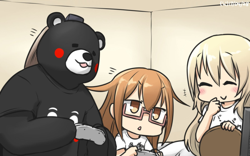 +++ 3girls alternate_costume animalization atago_(kantai_collection) bear blonde_hair blush casual closed_eyes clothes_writing commentary controller dated game_controller glasses hamu_koutarou highres kantai_collection kumano_(kantai_collection) mochizuki_(kantai_collection) multiple_girls ponytail red-framed_eyewear shirt t-shirt television tray tsurime