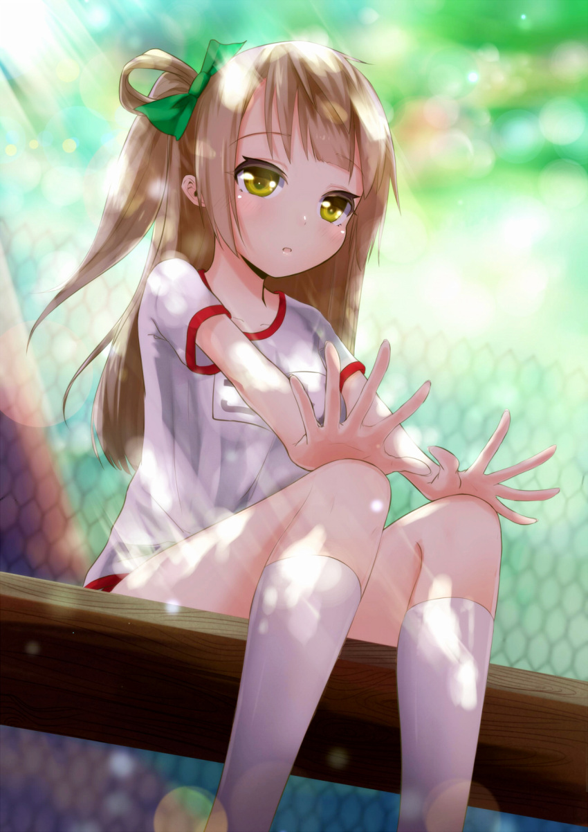 1girl bow collarbone from_below green_bow gym_uniform hair_bow hands_on_own_knees highres kneehighs light_brown_hair long_hair looking_at_viewer love_live! love_live!_school_idol_project minami_kotori one_side_up outdoors parted_lips rokuroku_(xd_p) shirt short_sleeves sitting solo white_legwear white_shirt yellow_eyes