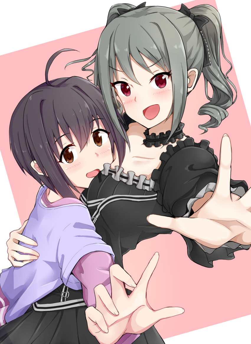 2girls ahoge black_hair blush brown_eyes drill_hair gothic_lolita highres hug idolmaster idolmaster_cinderella_girls kanzaki_ranko karikura_(atatata71) kohinata_miho lolita_fashion multiple_girls outstretched_arms red_eyes short_hair silver_hair smile twin_drills