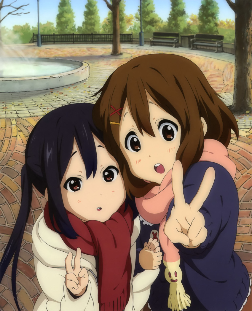 2girls :o black_hair brown_hair casual hand_holding highres hikiyama_kayo hirasawa_yui k-on! k-on!_movie long_hair multiple_girls nakano_azusa scarf short_hair v