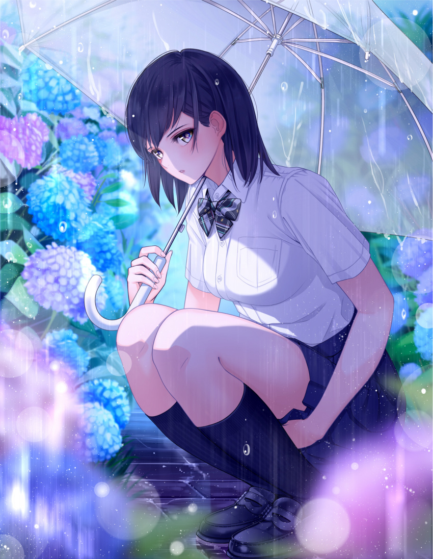 1girl bangs black_hair blue_skirt blurry blush bokeh breasts depth_of_field flower giba_(out-low) highres holding holding_skirt holding_umbrella hydrangea legs_together loafers looking_at_viewer medium_breasts navy_blue_legwear original outdoors parted_lips pleated_skirt rain ribbed_legwear school_uniform shoes short_sleeves skirt solo squatting umbrella yellow_eyes