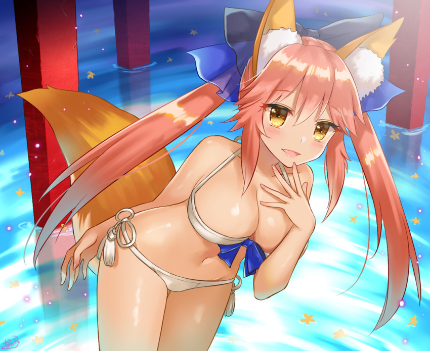 1girl :d animal_ears bangs bikini black_bow blue_bow blush bow breasts brown_eyes cleavage collarbone cowboy_shot eyebrows_visible_through_hair fate/grand_order fate_(series) fox_ears hair_between_eyes large_bow large_breasts leaning_forward light_particles long_hair looking_at_viewer naomi_(fantasia) open_mouth pink_hair reflection ribbon shiny shiny_hair side-tie_bikini sidelocks signature smile solo standing swimsuit tamamo_(fate)_(all) tamamo_no_mae_(swimsuit_lancer)_(fate) tassel tsurime twintails water white_bikini white_ribbon