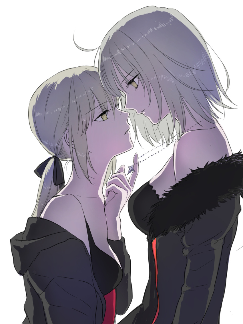 2girls ahoge bare_shoulders black_bow blonde_hair bow breasts commentary_request eye_contact eyebrows_visible_through_hair fate/grand_order fate/stay_night fate_(series) from_side fur-trimmed_jacket fur_trim hair_bow highres jacket jeanne_alter jewelry long_hair looking_at_another medium_breasts multiple_girls necklace nipi27 off_shoulder ponytail ruler_(fate/apocrypha) saber saber_alter short_hair simple_background upper_body white_background yellow_eyes yuri