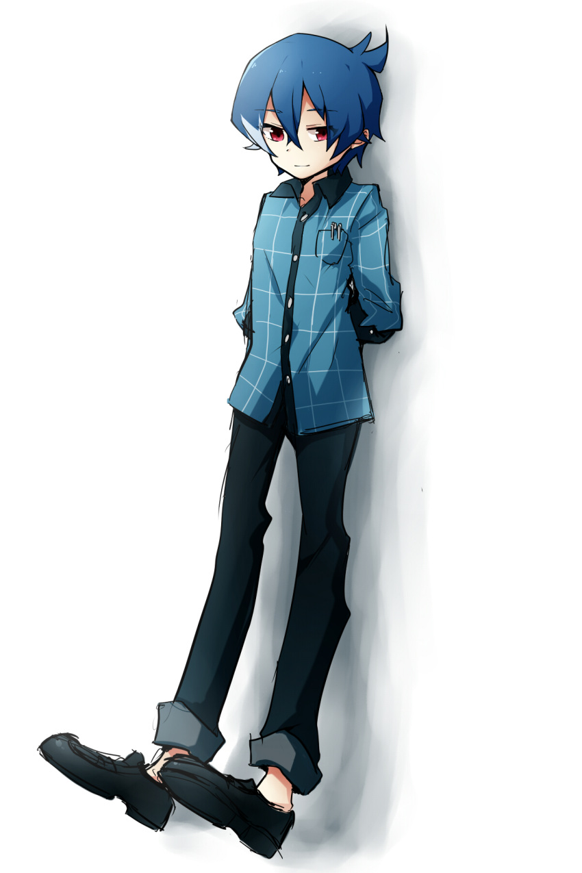 1boy akiba's_trip akiba's_trip_the_animation arms_behind_back blue_hair blue_shirt denkigai_tamotsu full_body funkunsan highres looking_at_viewer male_focus multicolored_hair pants pants_rolled_up pink_eyes plaid plaid_shirt shirt short_hair sleeves_folded_up smile solo streaked_hair