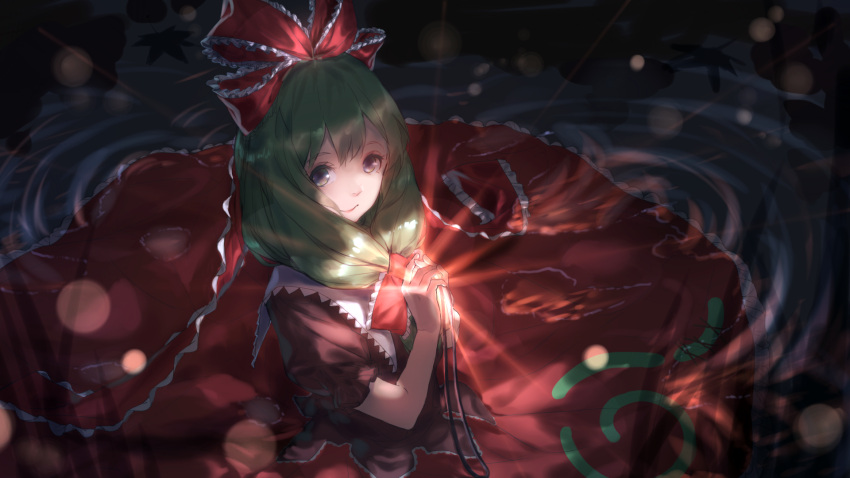 1girl alternate_eye_color bangs blue_eyes chun_lanlanlan colored_eyelashes floating frilled_ribbon frills glowing green_hair hair_between_eyes hair_ribbon hands_clasped highres holding kagiyama_hina leaf light light_particles light_rays long_hair long_skirt looking_at_viewer maple_leaf maroon_shirt puffy_short_sleeves puffy_sleeves red_skirt ribbon ripples shiny shiny_hair short_sleeves skirt smile solo tied_hair touhou violet_eyes water