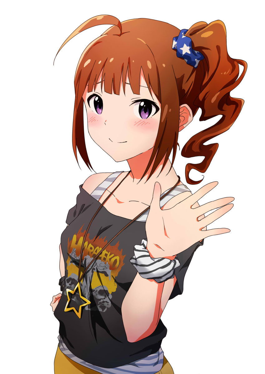 1girl absurdres ahoge ayano_yuu_(sonma_1426) black_shirt blush brown_hair collarbone hair_ornament hair_scrunchie hand_on_hip highres idolmaster idolmaster_million_live! jewelry long_hair looking_at_viewer necklace scrunchie shirt side_ponytail simple_background smile solo star_necklace striped striped_shirt upper_body violet_eyes white_background wrist_cuffs yokoyama_nao