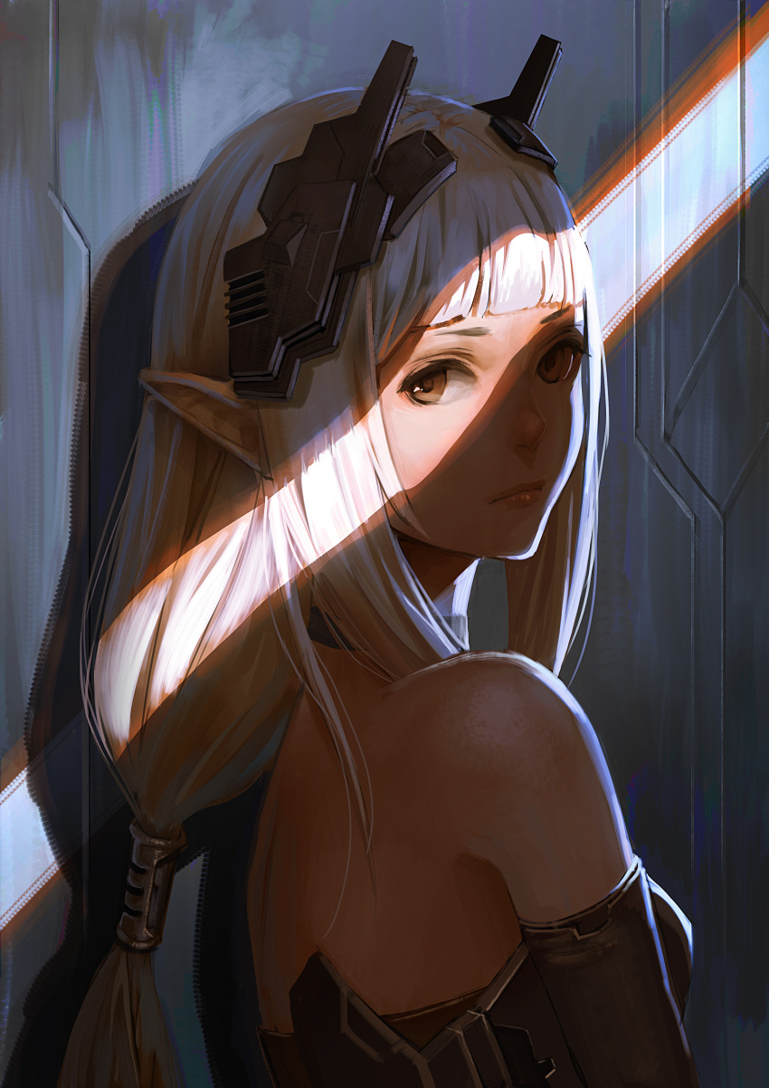 1girl absurdres bangs bare_shoulders black_gloves blunt_bangs brown_eyes elbow_gloves expressionless from_behind gloves headgear highres lips long_hair looking_at_viewer looking_back low-tied_long_hair original pointy_ears sidelocks solo tamarashi upper_body white_hair