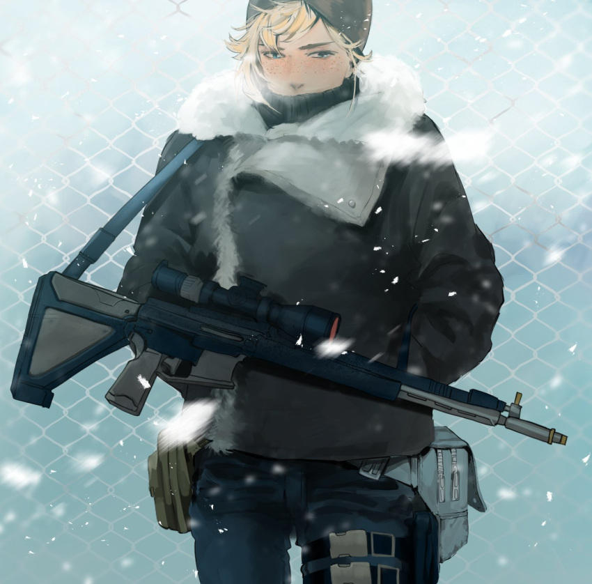 1boy beanie belt black_hat blonde_hair coat covered_mouth cowboy_shot final_fantasy final_fantasy_xv fur_trim hands_in_pockets hat highres male_focus pouch prompto_argentum short_hair snow solo weapon wire_fence