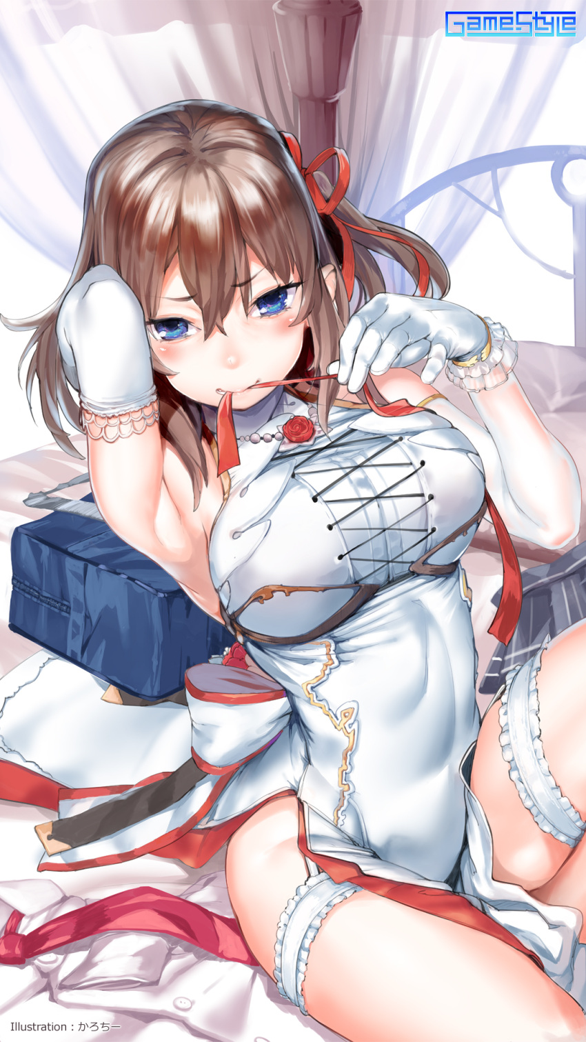 1girl arm_up armpits bag blue_eyes blush breasts brown_hair china_dress chinese_clothes covered_navel dress elbow_gloves folded_leg game-style garter_straps gloves hair_between_eyes hair_ribbon highres karochii_(mochiya) large_breasts leg_garter looking_at_viewer medium_hair mouth_hold on_bed one_side_up original pelvic_curtain pleated_skirt ribbon ribbon_in_mouth school_bag sitting skirt solo wallpaper white_dress white_gloves