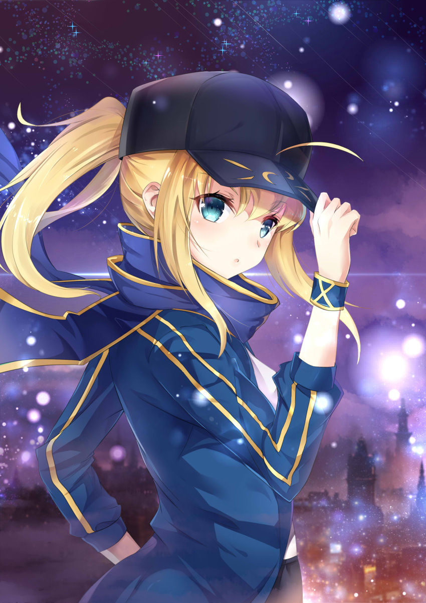 1girl :o absurdres ahoge bangs baseball_cap black_hat blonde_hair blue_eyes blue_jacket blue_scarf building clouds eyebrows_visible_through_hair fate_(series) from_side hair_between_eyes hand_on_headwear hat heroine_x highres jacket lights long_hair long_sleeves looking_at_viewer looking_to_the_side night night_sky open_clothes open_jacket ponytail purple_sky rojiura_satsuki:_chapter_heroine_sanctuary saber scarf shiny shiny_hair shirt sidelocks sky solo sparkle star_(sky) starry_sky taro_(ultrataro) track_jacket white_shirt wind wristband