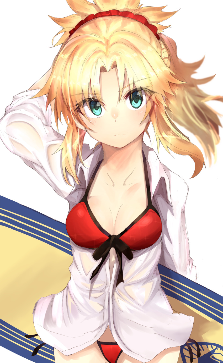 1girl absurdres blonde_hair breasts cleavage closed_mouth collarbone eyebrows_visible_through_hair fate/grand_order fate_(series) green_eyes highres large_breasts looking_at_viewer ranf saber_of_red short_hair short_ponytail solo