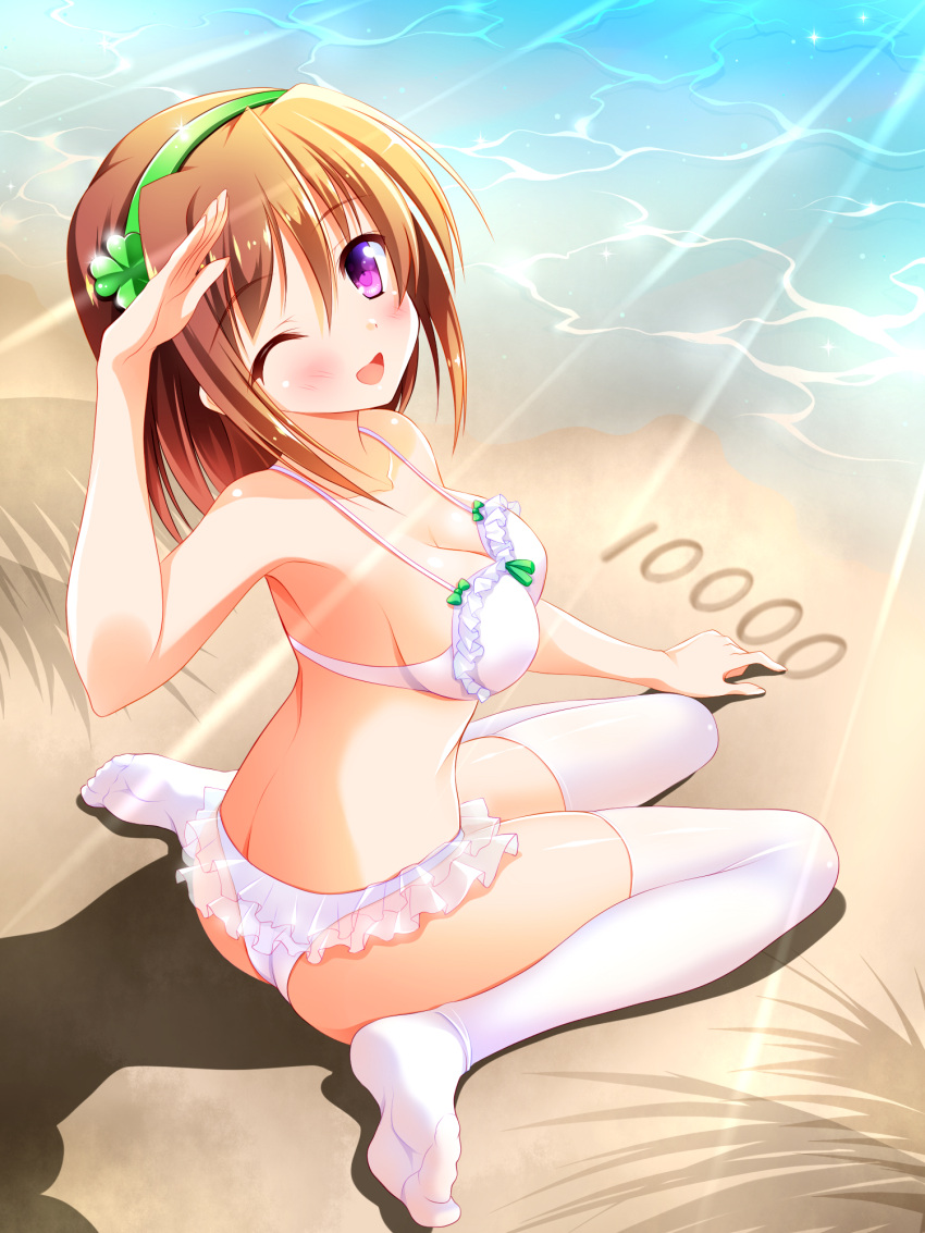 1girl ;d arm_up bangs bare_arms bare_shoulders bashen_chenyue beach bikini bikini_skirt blush bow breasts brown_hair cleavage clover collarbone commentary_request day eyebrows_visible_through_hair from_above full_body glint green_bow green_hairband hair_between_eyes hairband highres light_rays long_hair looking_at_viewer looking_back medium_breasts number ocean one_eye_closed open_mouth original outdoors salute sand_writing see-through shadow shiny shiny_clothes shiny_hair shiny_skin sitting smile solo sparkle summer swimsuit thigh-highs tree_shade violet_eyes wariza white_bikini white_legwear
