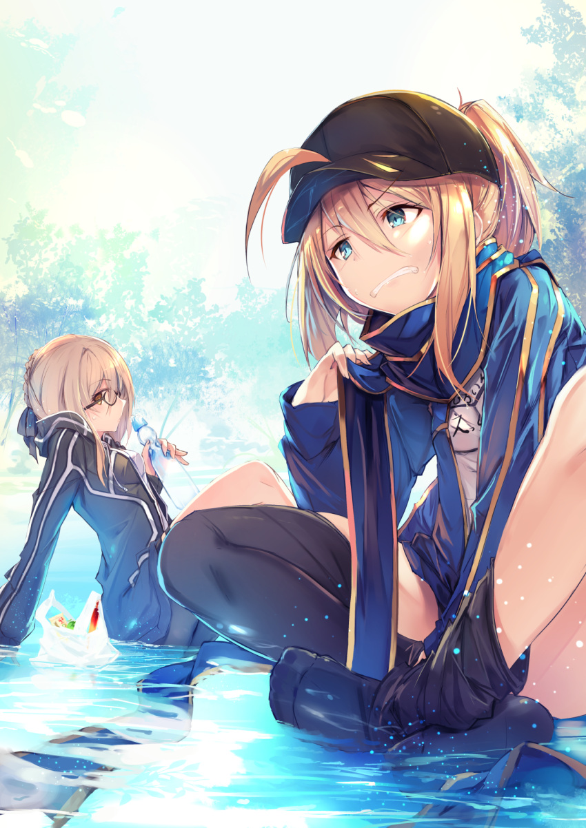 2girls ahoge artoria_pendragon_(all) black_hat blonde_hair blue_eyes breasts eyebrows_visible_through_hair fal_maro fate/grand_order fate_(series) glasses hat highres looking_at_another looking_away multiple_girls mysterious_heroine_x mysterious_heroine_x_(alter) parted_lips sitting small_breasts teeth yellow_eyes