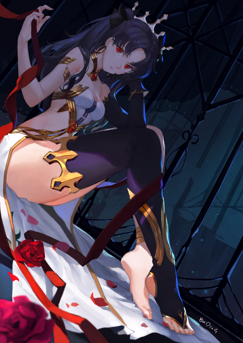 1girl absurdres arm_up armlet bangs bare_shoulders barefoot black_hair black_legwear bow breasts bridal_legwear brooch budinger choker cleavage dutch_angle fate/grand_order fate_(series) feet flower hair_bow hair_ornament highres ishtar_(fate/grand_order) jewelry looking_at_viewer medium_breasts parted_bangs petals red_eyes red_ribbon ribbon rose rose_petals single_detached_sleeve single_thighhigh sitting solo thigh-highs toeless_legwear tohsaka_rin two_side_up