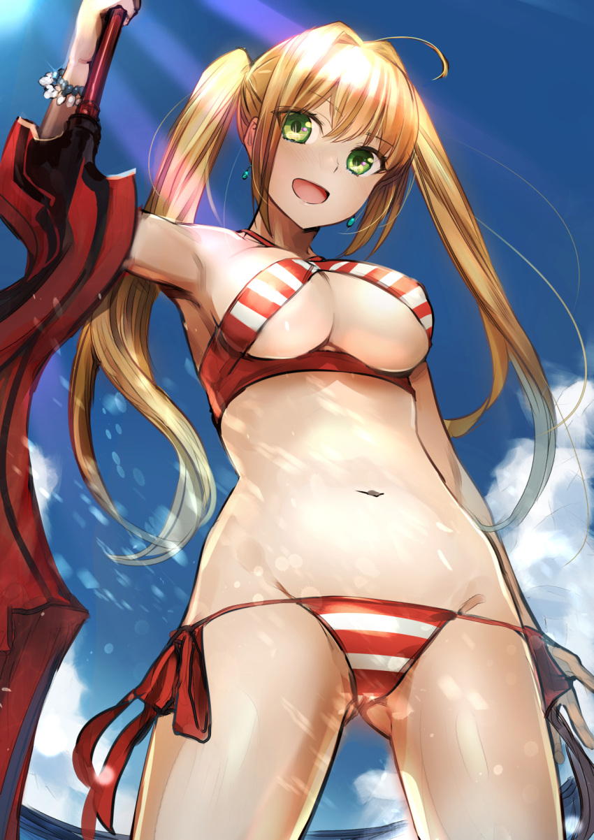 1girl :d ahoge akechi_shizuku bikini blonde_hair breasts clouds fate/grand_order fate_(series) gluteal_fold green_eyes hair_intakes highres navel nero_claudius_(swimsuit_caster)_(fate) open_mouth side-tie_bikini sideboob sky smile solo swimsuit twintails