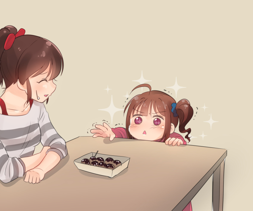 10s 2girls absurdres ahoge blush bow brown_hair closed_eyes eyebrows_visible_through_hair facing_another food hair_bow highres idolmaster idolmaster_million_live! kamille_(vcx68) looking_away multiple_girls parted_lips red_bow satake_minako short_ponytail sitting takoyaki triangle_mouth violet_eyes yokoyama_nao