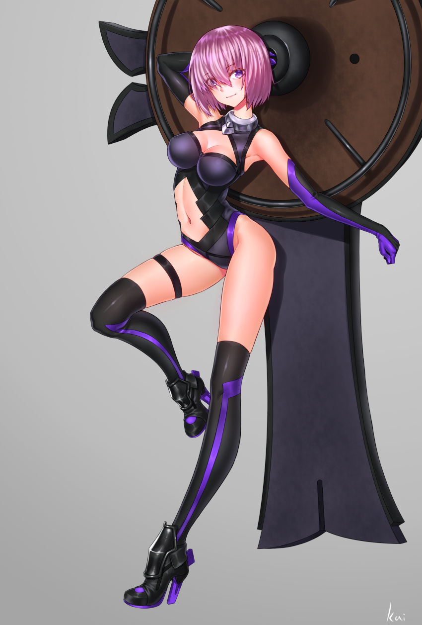 1girl absurdres bare_shoulders black_legwear breasts cleavage cleavage_cutout elbow_gloves eyes_visible_through_hair fate/grand_order fate_(series) gloves grey_background hair_over_one_eye high_heels highres kai_(pixiv12466647) leotard looking_at_viewer navel purple_hair shielder_(fate/grand_order) short_hair simple_background smie solo thigh-highs thigh_strap violet_eyes
