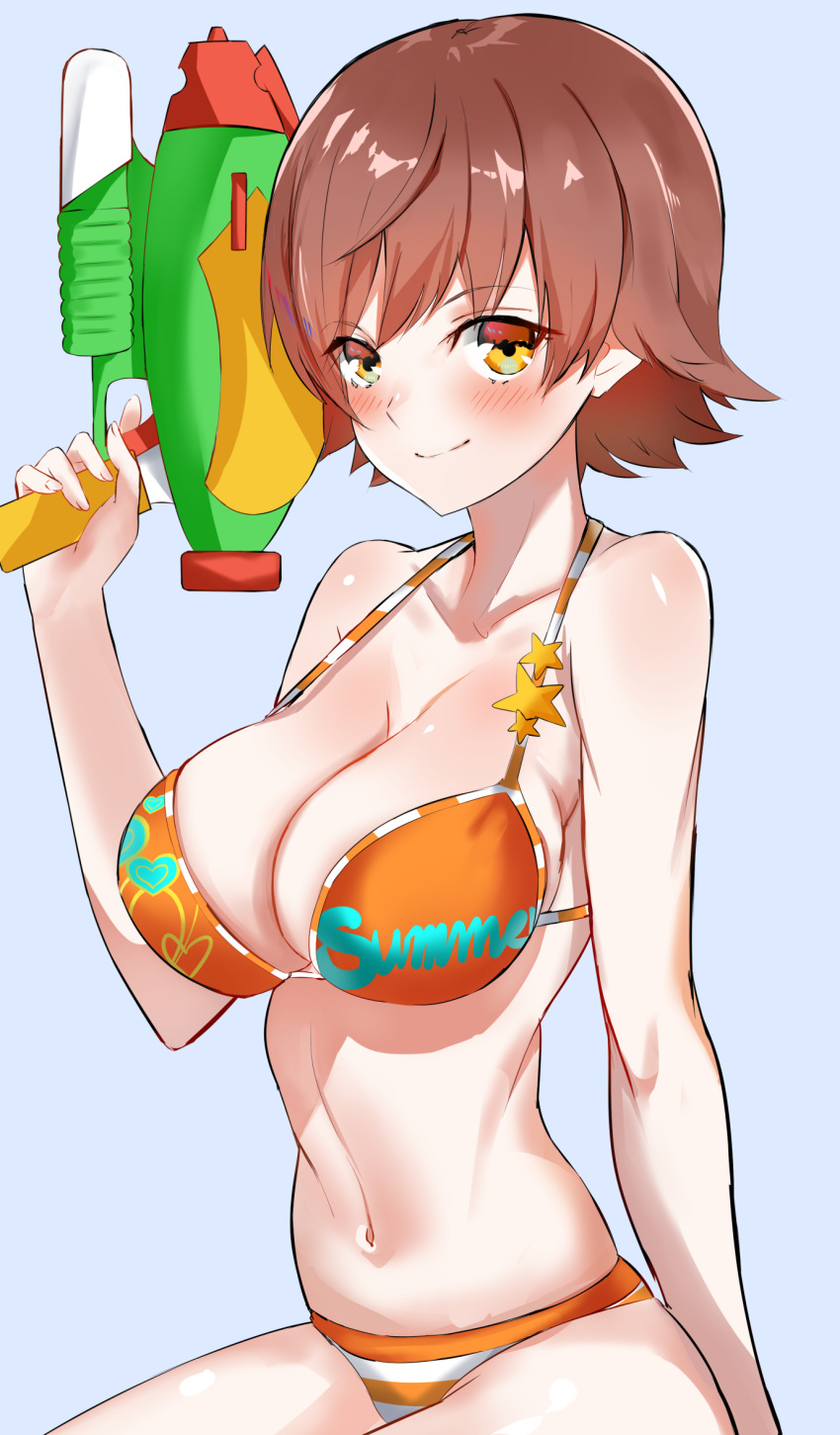 1girl benten_(ioj3446) bikini blush breasts brown_hair highres honda_mio idolmaster idolmaster_cinderella_girls idolmaster_cinderella_girls_starlight_stage large_breasts navel orange_bikini orange_eyes simple_background smile solo striped_bikini_bottom swimsuit water_gun