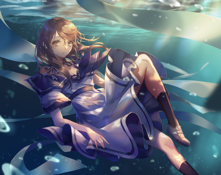 1girl air_bubble black_legwear brown_eyes brown_hair brown_shoes bubble day dress highres knee_up light_rays long_hair looking_at_viewer original outdoors shenteita shoes socks solo sunbeam sunlight underwater water_surface