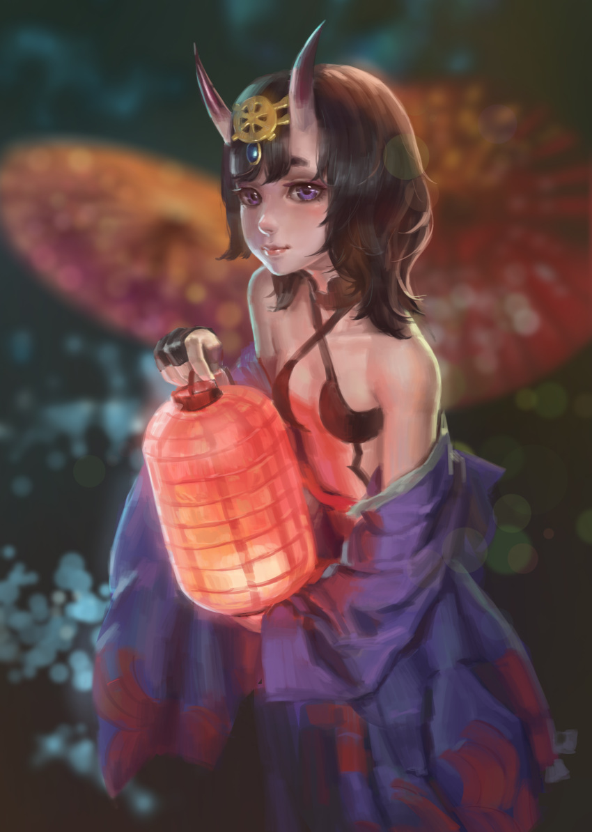 1girl absurdres breasts brown_hair der_graf fate_(series) fingerless_gloves gloves highres holding_lantern horns lantern looking_at_viewer paper_lantern shuten_douji_(fate/grand_order) small_breasts solo standing violet_eyes