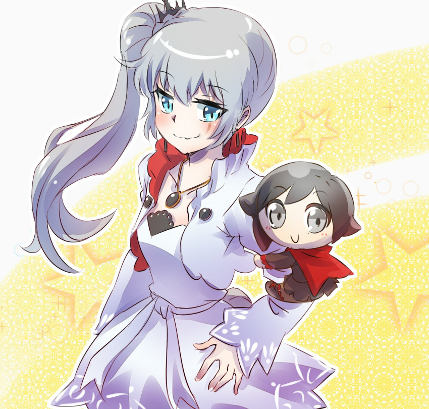 2girls blue_eyes doll_hug highres iesupa multiple_girls ruby_rose rwby scar scar_across_eye smirk stuffed_toy weiss_schnee white_hair