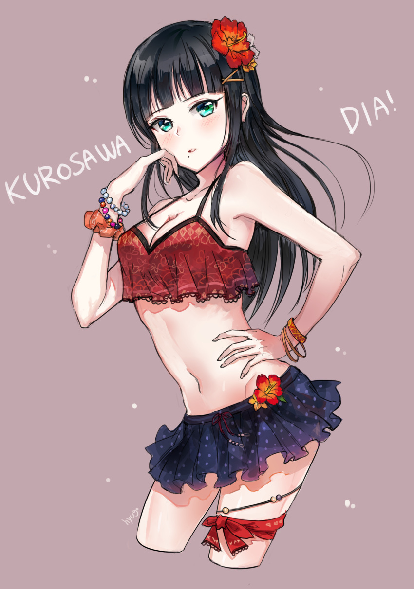 1girl absurdres aqua_eyes bangs bikini_skirt black_hair blunt_bangs blush bracelet breasts character_name cleavage cropped_legs flower grey_background hair_flower hair_ornament hairpin hand_on_hip hand_on_own_face highres hyugo jewelry kurosawa_dia looking_at_viewer love_live! love_live!_sunshine!! medium_breasts midriff mole mole_under_mouth navel parted_lips pearl_bracelet purple_background ribbon scrunchie simple_background solo swimsuit tankini thigh_ribbon thighlet wrist_scrunchie wristband