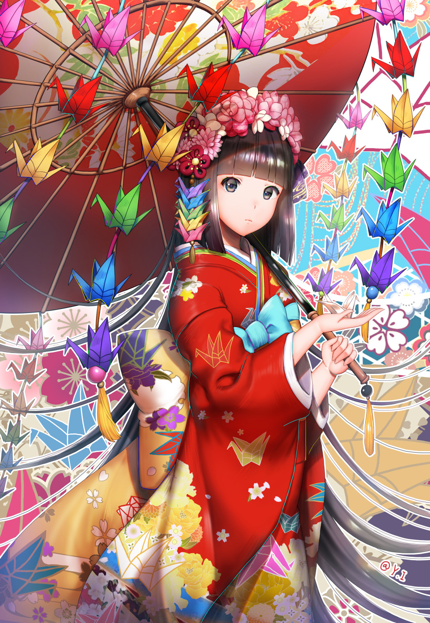1girl absurdres bangs black_eyes black_hair blunt_bangs closed_mouth flower from_side hair_flower hair_ornament highres holding japanese_clothes kimono looking_at_viewer oriental_umbrella origami original paper_crane parasol short_hair standing umbrella y.i._(lave2217)