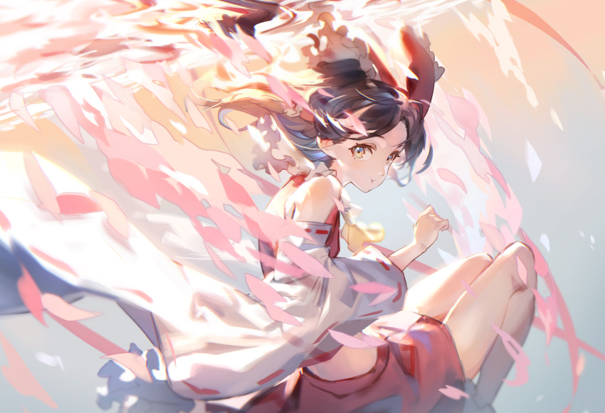 1girl :t ascot bare_shoulders black_hair bow brown_eyes commentary_request detached_sleeves feet_out_of_frame floating_hair gradient gradient_background grey_background hair_bow hakurei_reimu japanese_clothes long_hair long_sleeves looking_at_viewer miko miniskirt pink_background red_bow red_skirt skirt skirt_set solo thighs touhou uu_uu_zan wide_sleeves yellow_neckwear