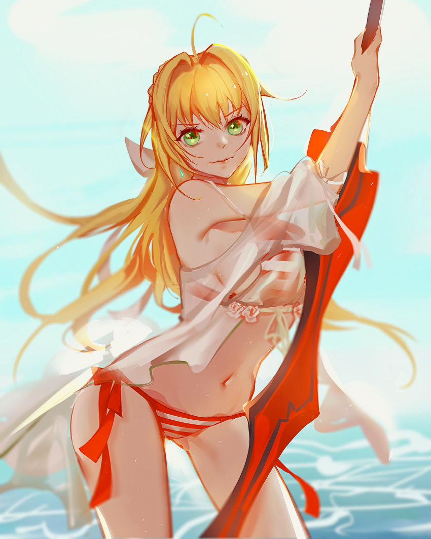 blonde_hair fate/grand_order fate_(series) green_eyes iron_(2486886134) long_hair nero_claudius_(swimsuit_caster)_(fate) saber_extra sword