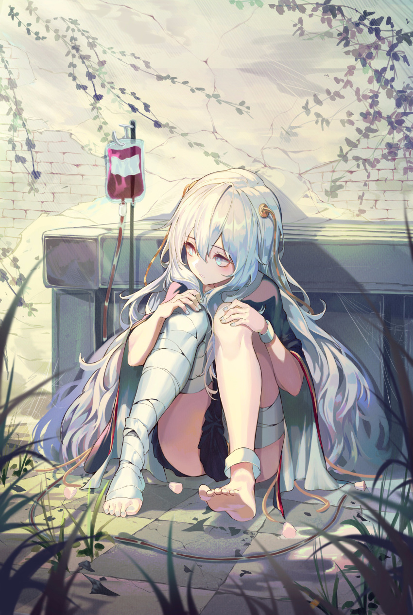 1girl absurdres bandage bandaged_leg bangs barefoot blue_eyes commentary_request full_body girls_frontline hair_between_eyes highres intravenous_drip leg_hug long_hair looking_to_the_side multicolored_hair no_shoes peulopi ribeyrolles_1918_(girls_frontline) sitting solo very_long_hair wavy_hair white_hair wristband