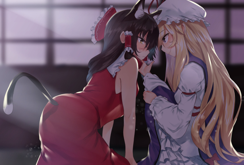 2girls all_fours anger_vein animal_ears asuzemu bare_arms bare_shoulders blonde_hair blurry blurry_background blush bow brown_eyes brown_hair cat_ears cat_tail closed_mouth eye_contact frilled_bow frills from_side hair_bow hair_tubes hakurei_reimu hand_on_another's_face hat kemonomimi_mode long_hair long_sleeves looking_at_another low-tied_long_hair mob_cap multiple_girls red_skirt sidelocks sitting skirt sleeveless smile tail touhou very_long_hair violet_eyes white_hat yakumo_yukari yuri