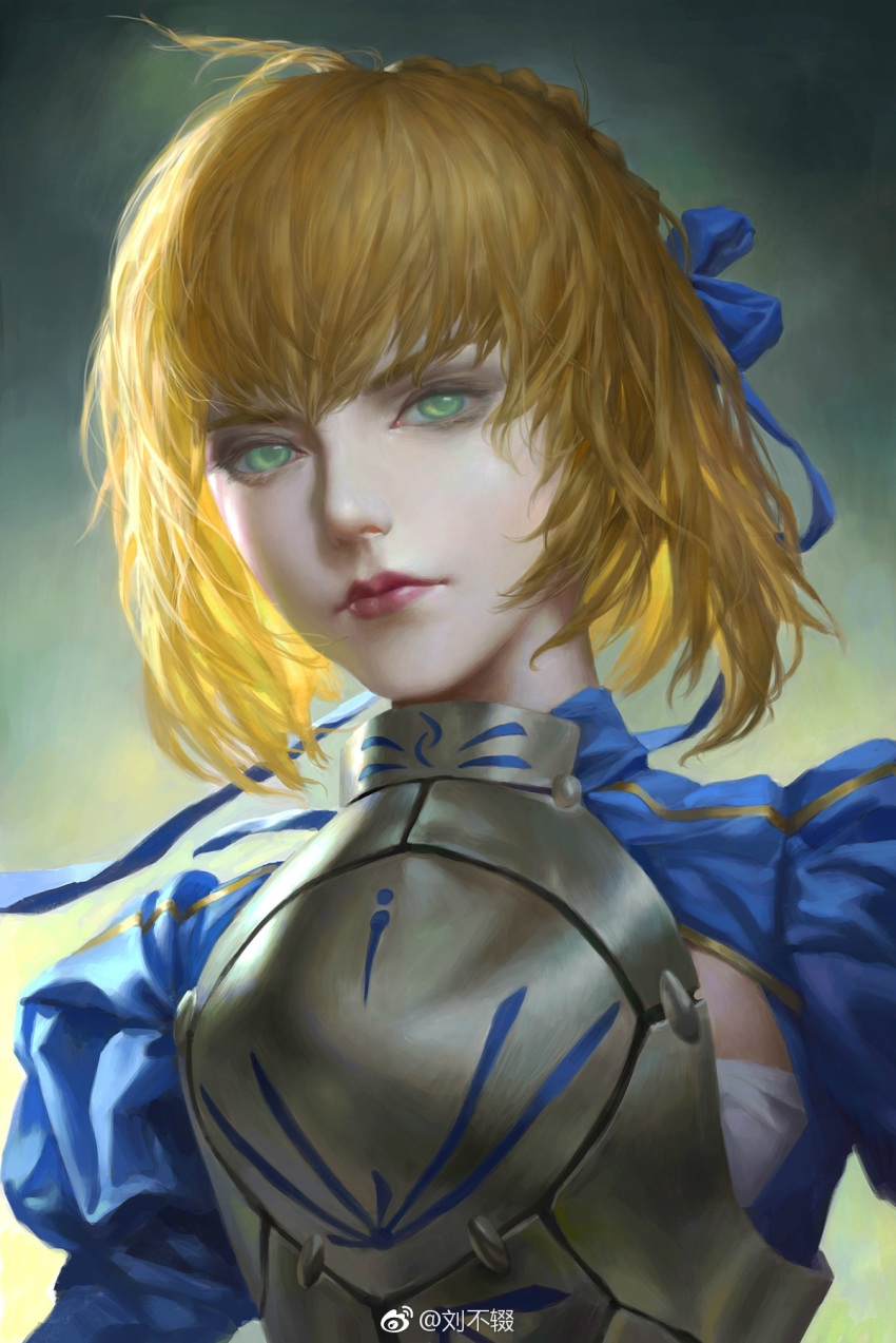 1girl ahoge armor armored_dress artoria_pendragon_(all) blonde_hair blue_ribbon buchuo_liu closed_mouth fate/grand_order fate_(series) green_eyes green_pupils hair_ribbon highres lips looking_at_viewer md5_mismatch nose red_lips ribbon saber solo
