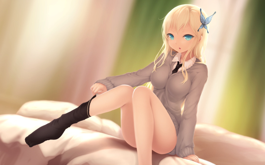 1girl absurdres blonde_hair blue_eyes boku_wa_tomodachi_ga_sukunai bottomless breasts butterfly_hair_ornament cait hair_ornament highres impossible_clothes impossible_sweater kashiwazaki_sena large_breasts long_hair necktie on_bed pillow school_uniform sitting sock_pull socks solo sweater