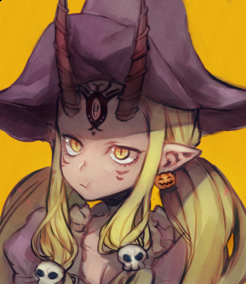 1girl :t alternate_costume alternate_hairstyle blonde_hair breasts cheek_bulge cleavage closed_mouth collarbone demon_girl earrings eating eyelashes facial_mark facing_viewer fate/grand_order fate_(series) food_themed_earrings forehead_mark gradient gradient_background hair_ornament halloween hat highres horns ibaraki_douji_(fate/grand_order) jack-o'-lantern jewelry long_hair looking_away low_twintails no_eyebrows norasame_(dagako) oni oni_horns orange_background pointy_ears puffy_sleeves pumpkin pumpkin_earrings purple_hat skull skull_hair_ornament slit_pupils solo tsurime twintails upper_body witch_hat yellow_eyes