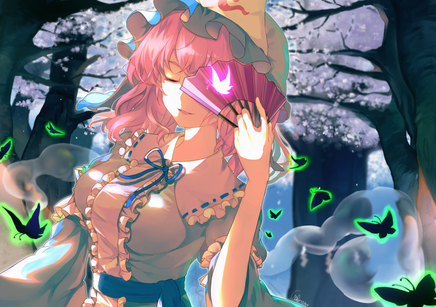 1girl blue_ribbon blurry breasts butterfly caomei-pang_ci cherry_blossoms closed_eyes dated depth_of_field fan folding_fan frills glowing hat highres japanese_clothes kimono large_breasts light long_sleeves mob_cap obi one_eye_covered open_mouth parted_lips pink_hair ribbon rope saigyouji_yuyuko sash shide shimenawa short_hair solo touhou tree triangular_headpiece upper_body wide_sleeves