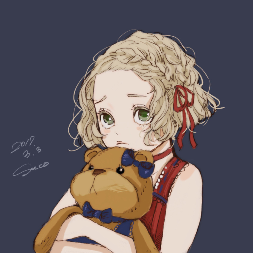 1girl blonde_hair blue_background blush choker closed_mouth dated dress frown green_eyes hair_ribbon highres looking_at_viewer object_hug original red_choker red_dress red_ribbon ribbon sako_(user_ndpz5754) short_hair signature simple_background solo stuffed_animal stuffed_toy teddy_bear