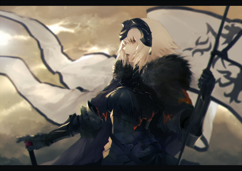 1girl armor blonde_hair clouds cloudy_sky fate/grand_order fate_(series) flag fur_collar gauntlets headpiece jeanne_alter nido_celisius profile ruler_(fate/apocrypha) short_hair sky solo yellow_eyes