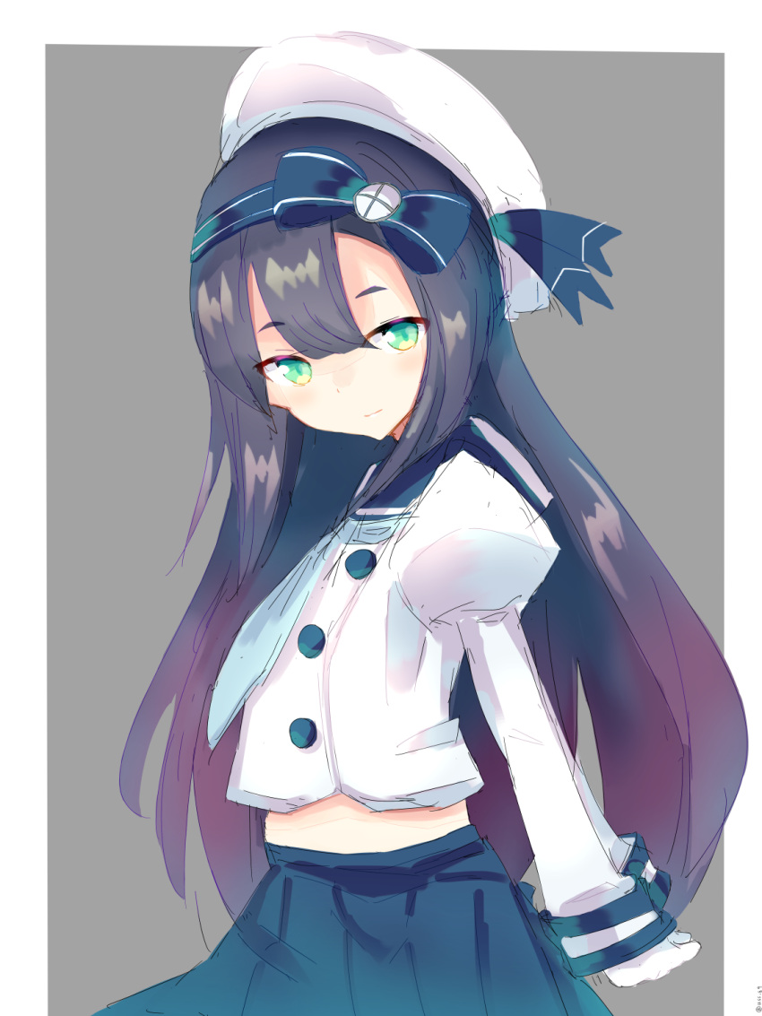 1girl bangs black_hair blue_skirt blush chousatou closed_mouth eyebrows_visible_through_hair eyes_visible_through_hair freckles from_side gradient_hair green_eyes grey_background hair_between_eyes hair_ribbon hairband hat head_tilt highres juliet_sleeves kantai_collection long_hair long_sleeves looking_at_viewer matsuwa_(kantai_collection) multicolored_hair outline pleated_skirt puffy_sleeves purple_collar ribbon school_uniform serafuku simple_background skirt smile solo twitter_username white_outline