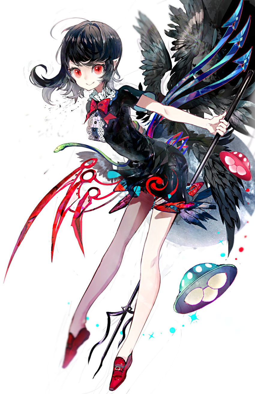 1girl :&gt; asymmetrical_wings bangs bare_arms bare_legs black_dress black_hair black_wings bow bowtie center_frills closed_mouth dress eyelashes feathered_wings full_body highres holding holding_weapon houjuu_nue leaning_forward long_hair looking_at_viewer pointy_ears polearm red_eyes red_footwear red_neckwear rooseputo_02 shoes short_dress short_sleeves simple_background slit_pupils smile snake solo touhou trident ufo weapon white_background wings