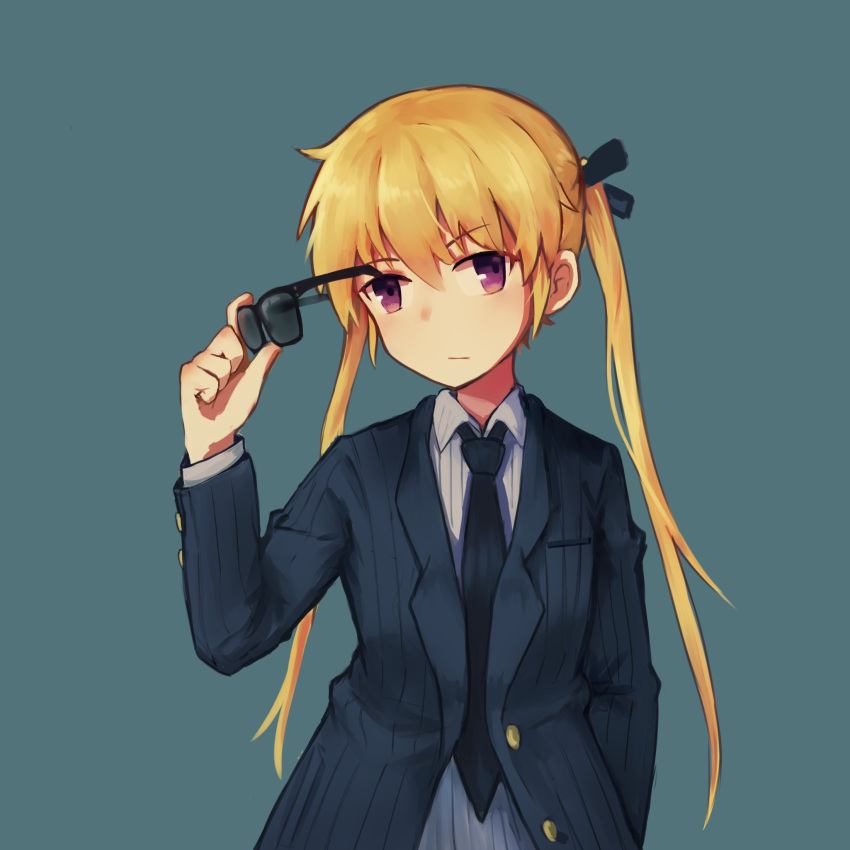 1girl alice_(openhexagon) black_neckwear black_ribbon blonde_hair blue_eyes blush closed_mouth collared_shirt eyebrows_visible_through_hair eyewear_removed hair_ribbon highres holding_eyewear kill_me_baby long_hair long_sleeves looking_at_viewer ribbon shirt solo sonya_(kill_me_baby) sunglasses twintails