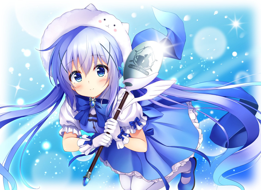 1girl adapted_costume alternate_hairstyle animal_hat bangs blue_background blue_dress blue_eyes blue_footwear blue_neckwear blush bow bowtie brooch bunny_hat character_hat closed_mouth commentary_request dress eyebrows_visible_through_hair frilled_dress frills full_body gloves gochuumon_wa_usagi_desu_ka? hair_between_eyes hair_ornament hairclip hat highres holding jewelry kafuu_chino light_blue_hair long_hair looking_at_viewer mary_janes pantyhose pasdar puffy_short_sleeves puffy_sleeves shirt shoes short_sleeves sidelocks smile solo spoon staff tippy_(gochiusa) twintails undershirt white_gloves white_hat white_legwear white_shirt x_hair_ornament