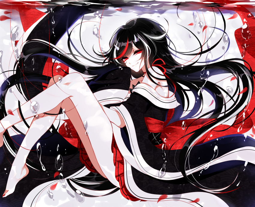 1girl absurdres air_bubble alternate_costume alternate_hair_length alternate_hairstyle bare_legs bare_shoulders barefoot black_hair black_kimono bubble closed_mouth highres horns japanese_clothes kijin_seija kimono knees_up long_hair looking_at_viewer red_eyes redhead sheya smile solo touhou underwater very_long_hair white_hair